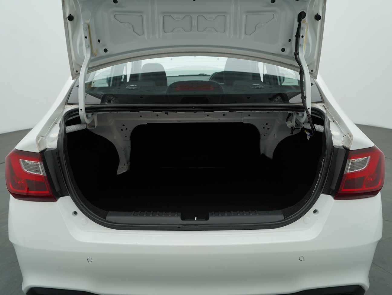 used 2021 Proton Saga Premium 1.3