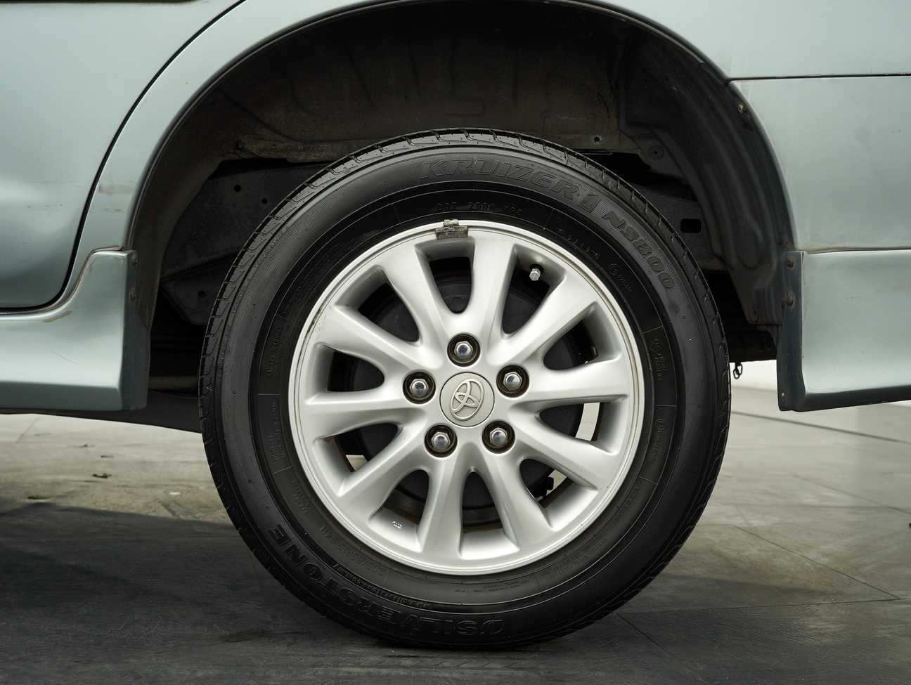 used 2013 Toyota Innova G 2.0