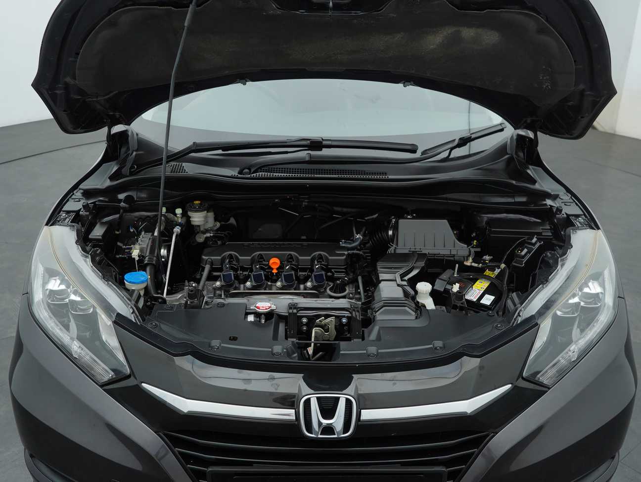 terpakai 2015 Honda HR-V V 1.8