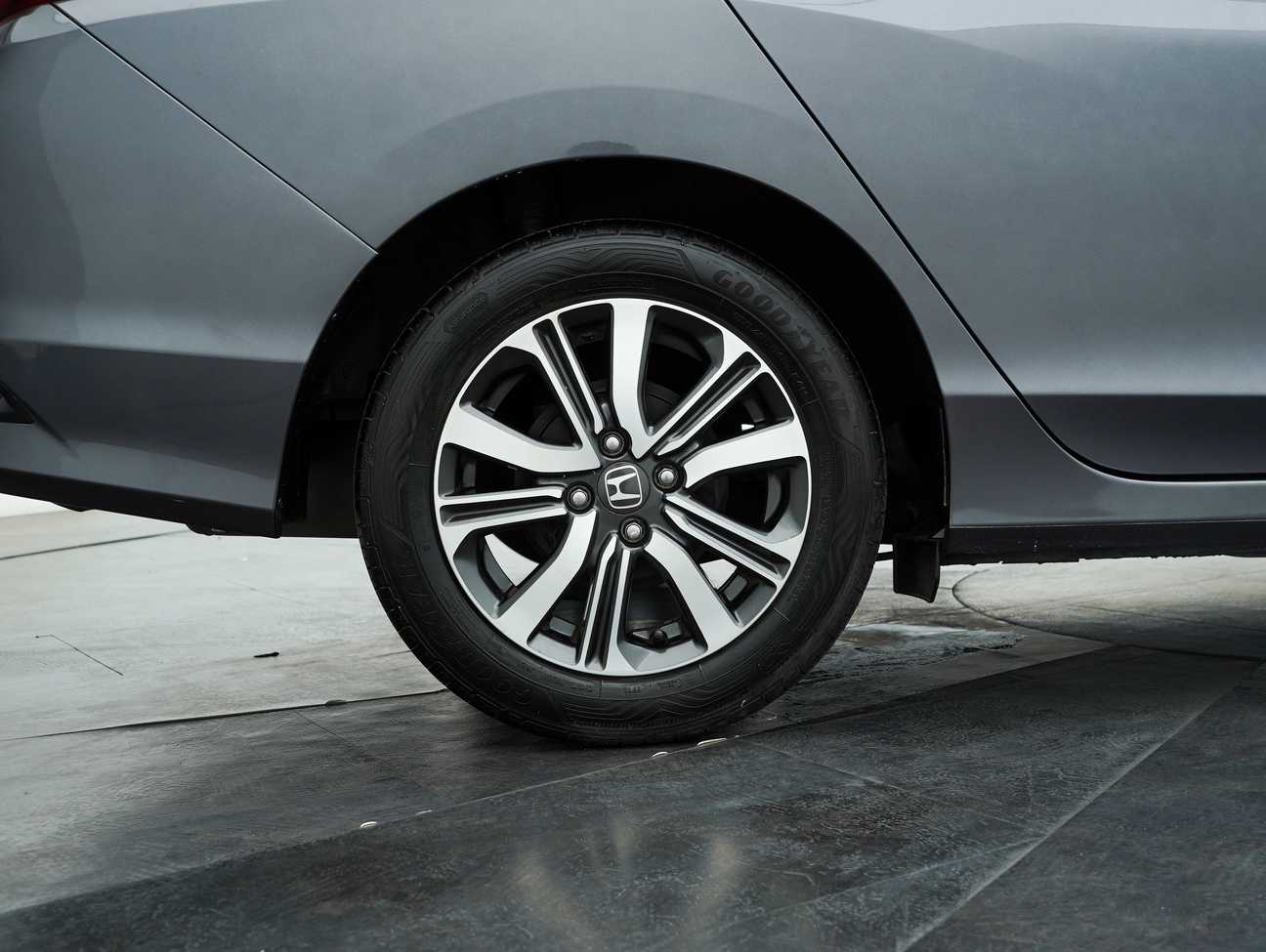 terpakai 2020 Honda City E i-VTEC 1.5