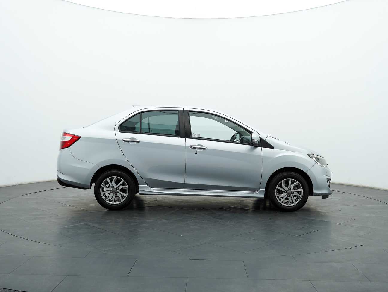 used 2017 Perodua Bezza Advance 1.3