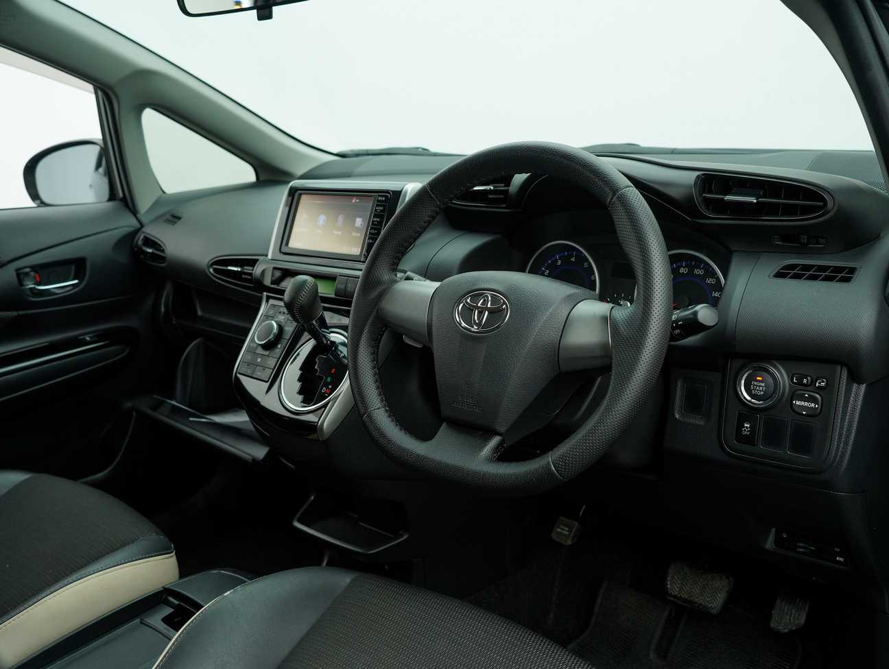 used 2015 Toyota Wish S 1.8