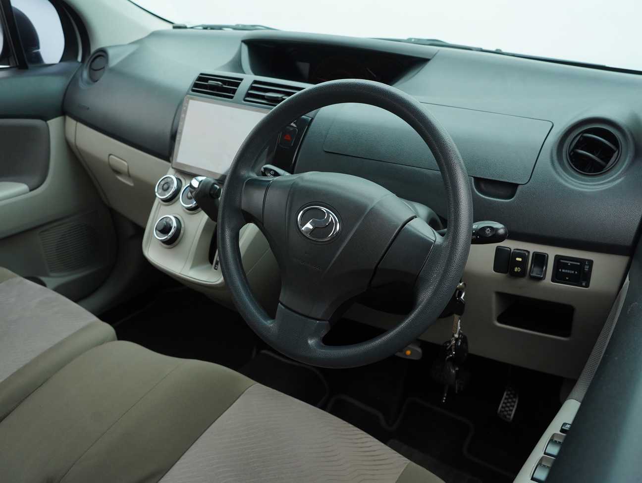 terpakai 2015 Perodua Alza EZ 1.5