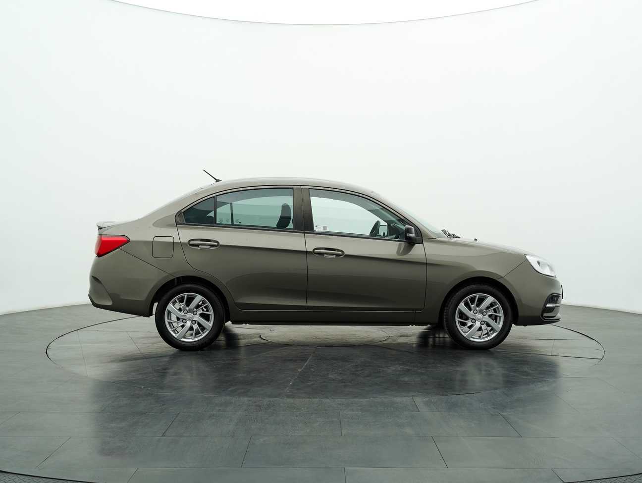 terpakai 2022 Proton Saga Premium 1.3