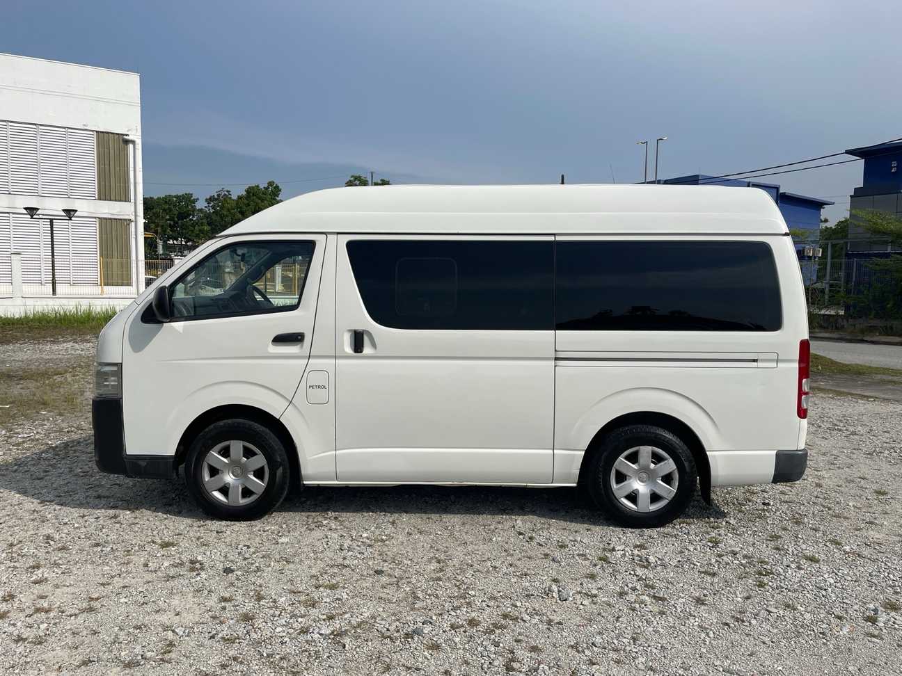 used 2016 Toyota Hiace Window 2.7