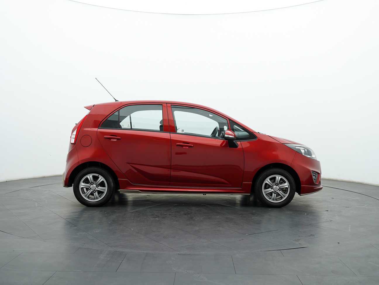 terpakai 2016 Proton Iriz Executive 1.3