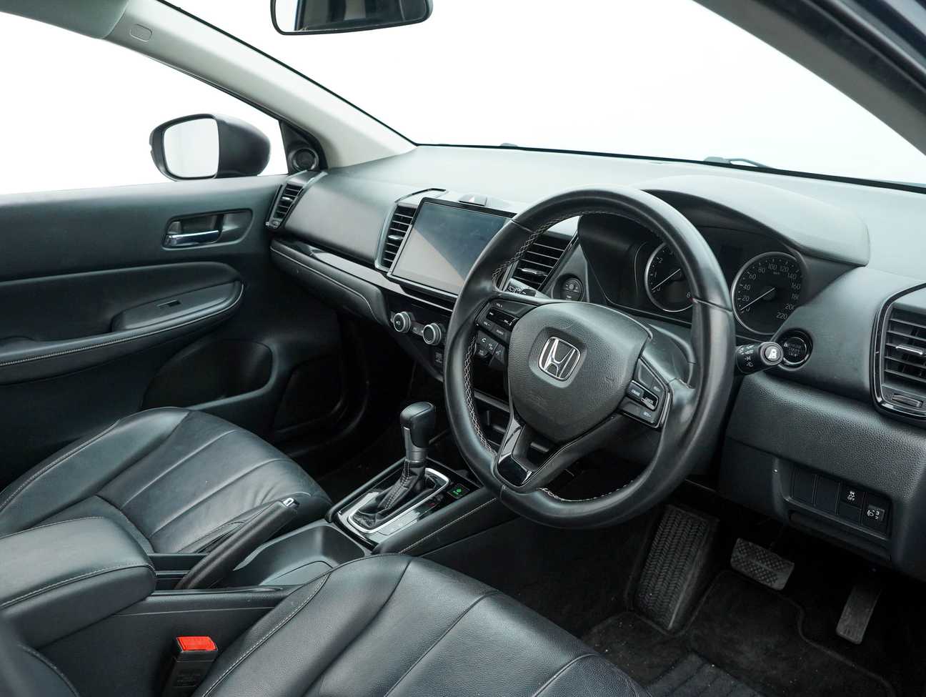 used 2022 Honda City V 1.5