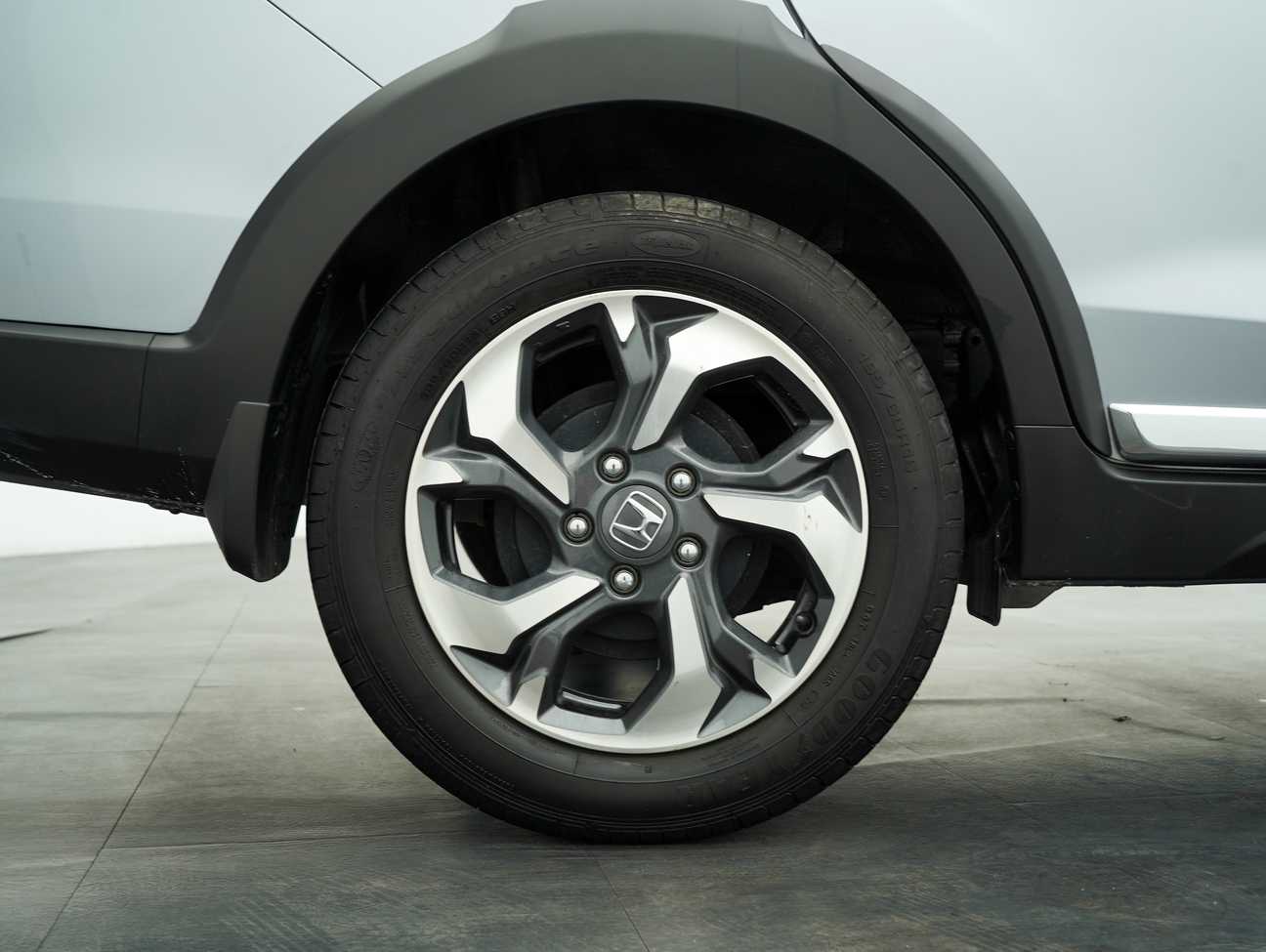 used 2018 Honda BR-V V 1.5