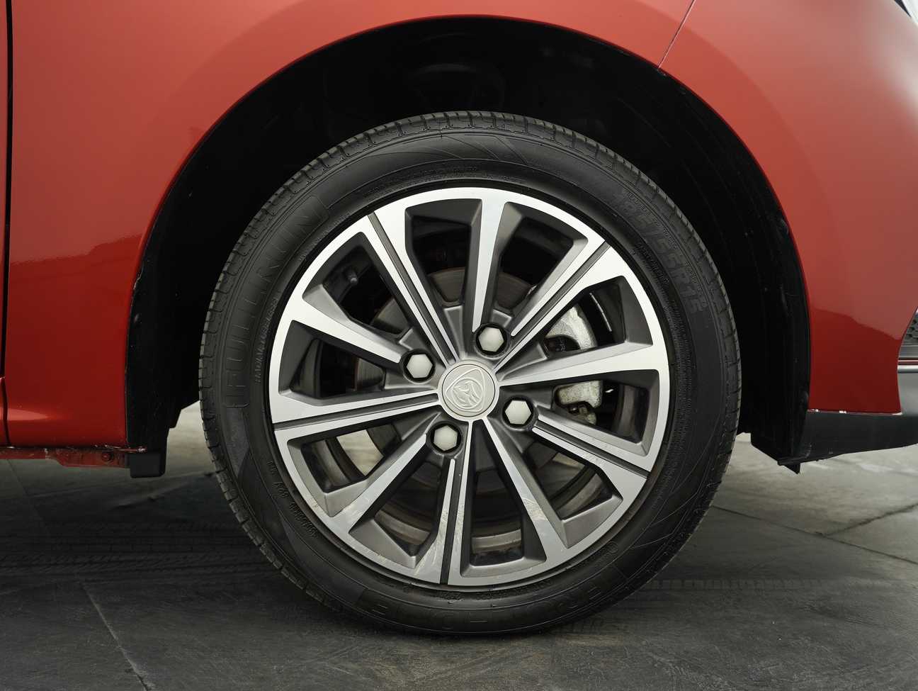 terpakai 2019 Proton Iriz Premium 1.6