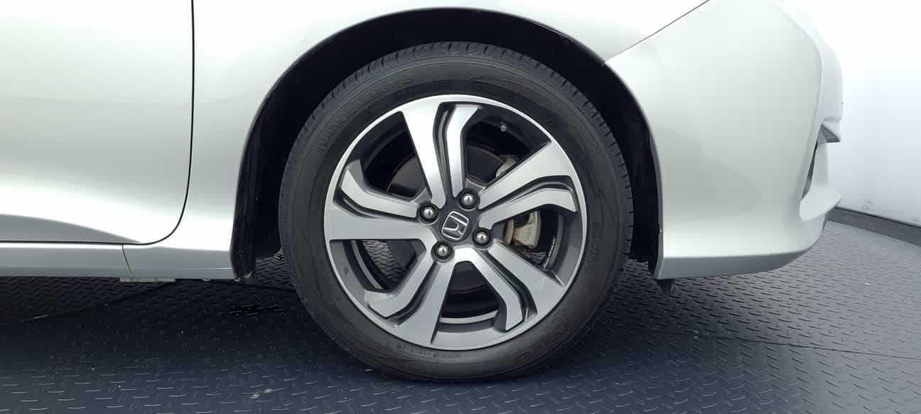 used 2015 Honda CITY V 1.5