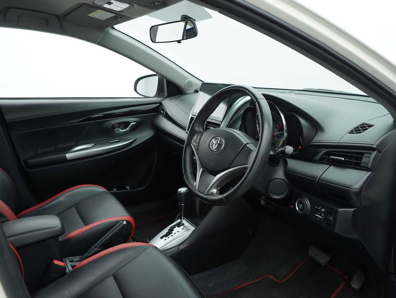 terpakai 2015 Toyota Vios TRD Sportivo 1.5
