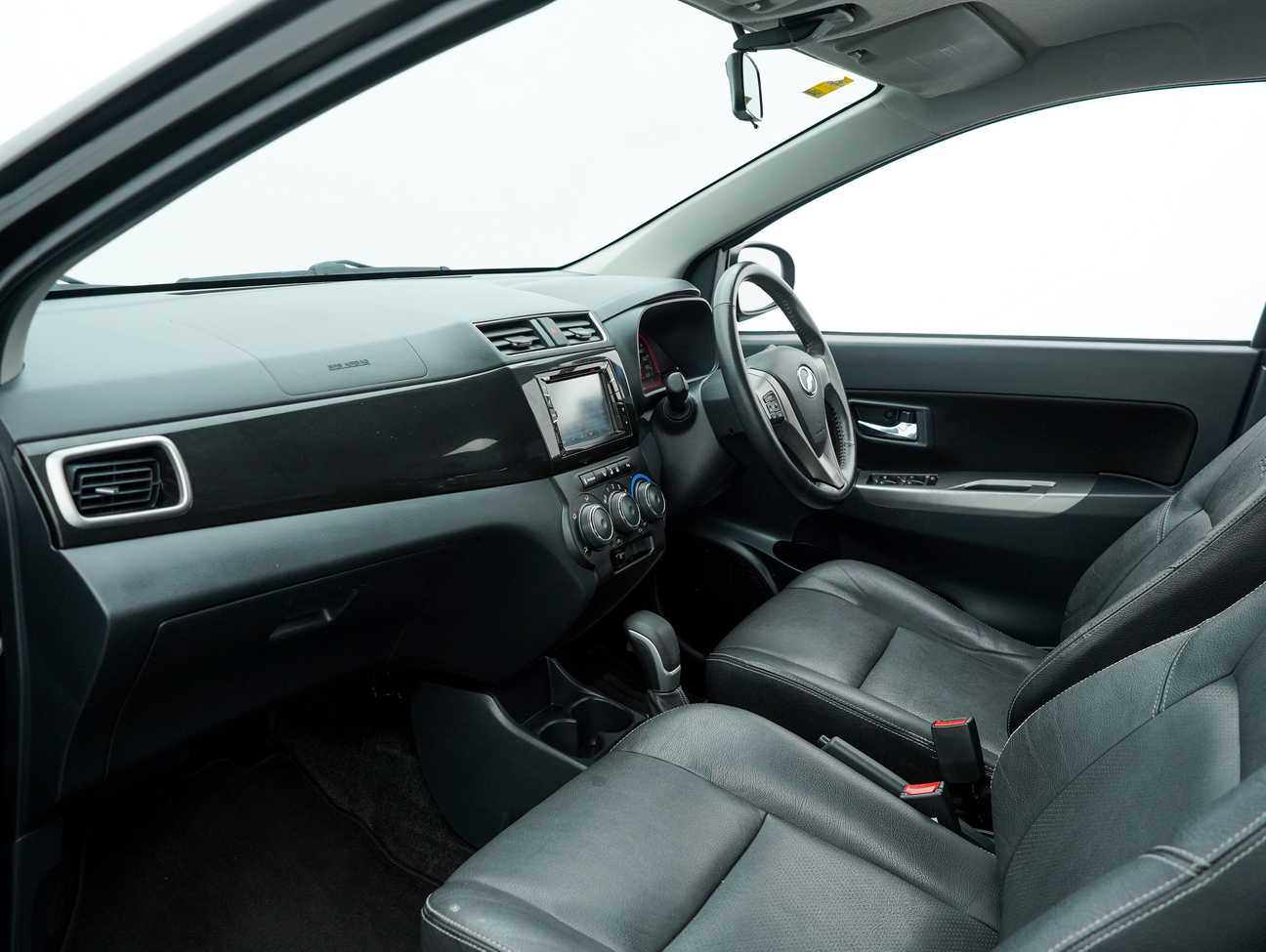 terpakai 2017 Perodua Bezza Advance 1.3