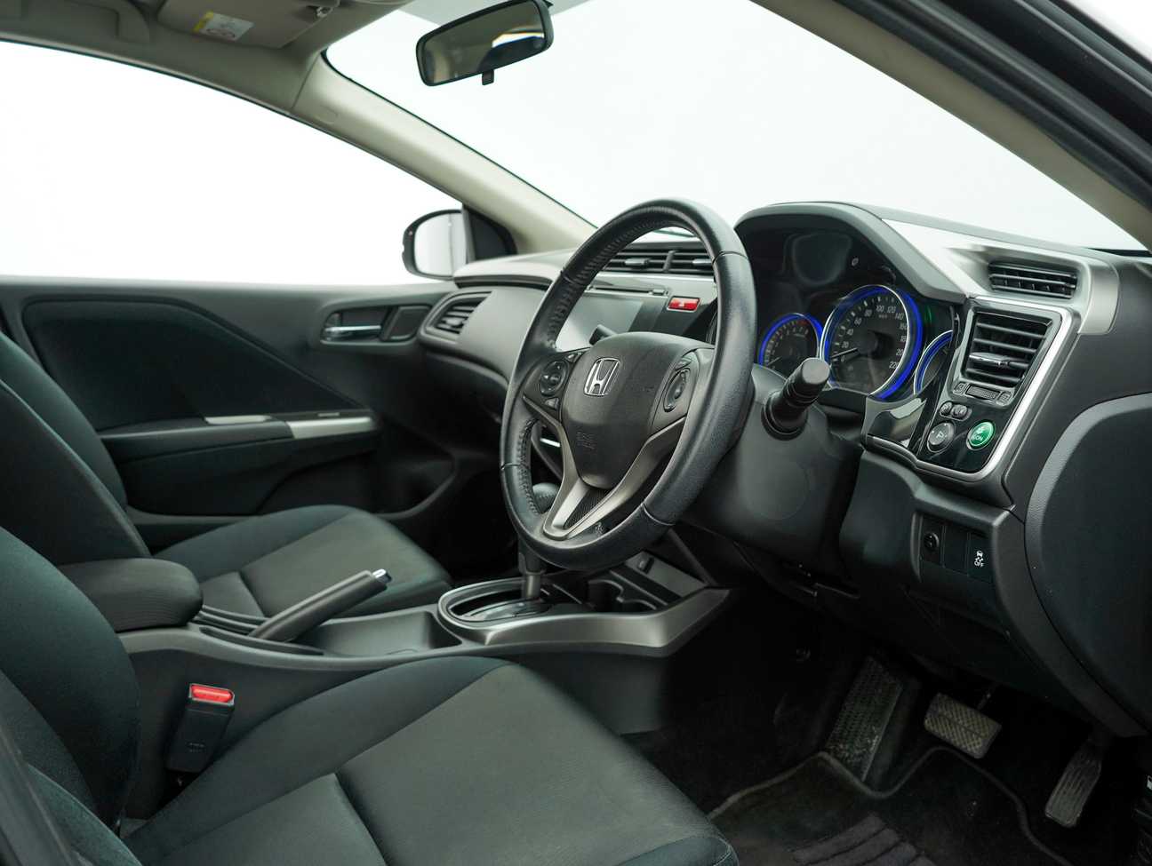 used 2014 Honda City V 1.5