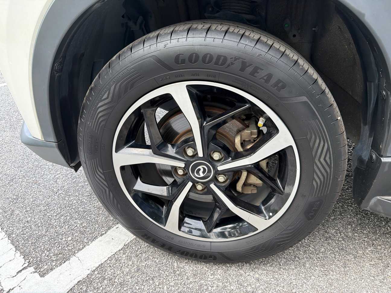 terpakai 2022 Perodua Aruz AV 1.5