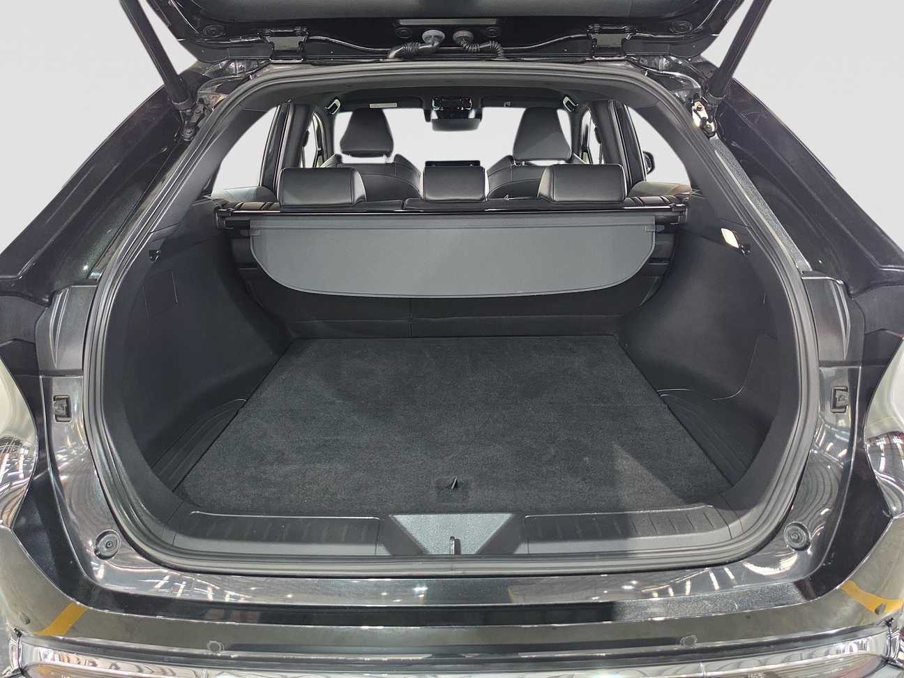 terpakai 2021 Toyota Harrier G Modellista 2.0