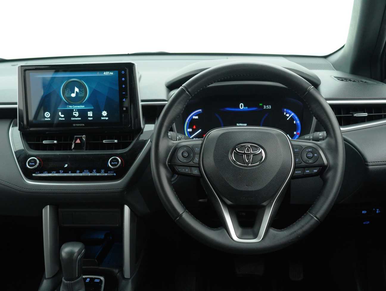 used 2023 Toyota Corolla Cross Hybrid 1.8