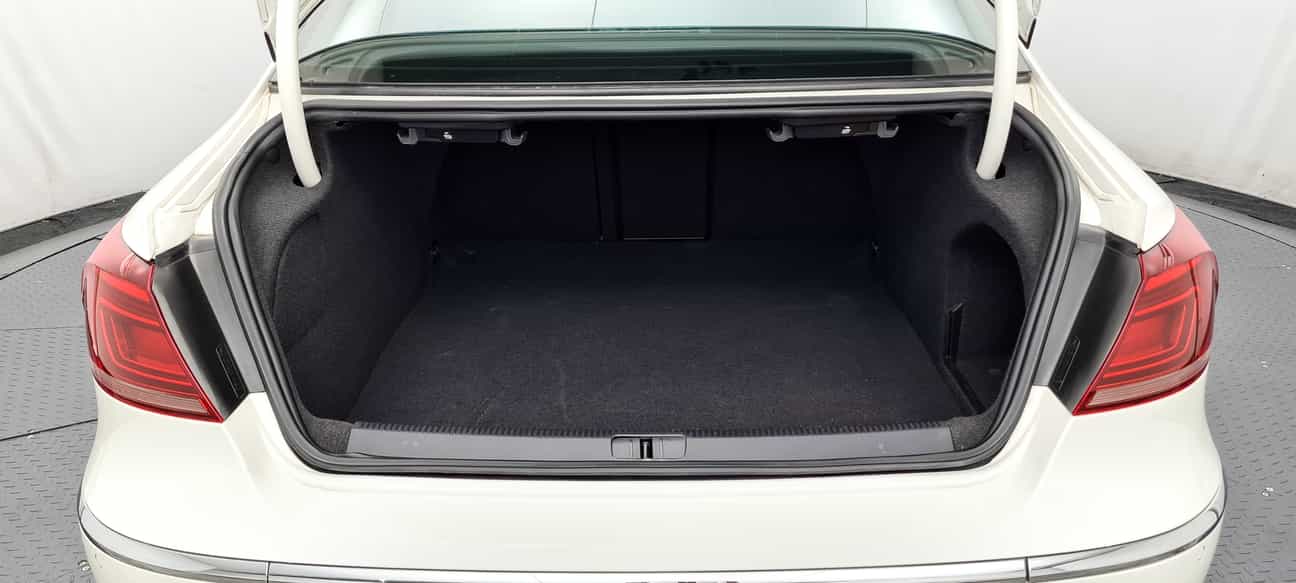 terpakai 2013 Volkswagen CC TSI COMFORT 1.8