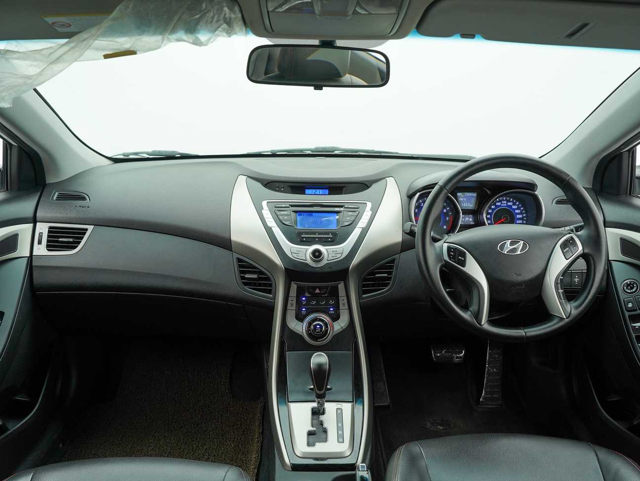 used 2014 Inokom ELANTRA  1.6