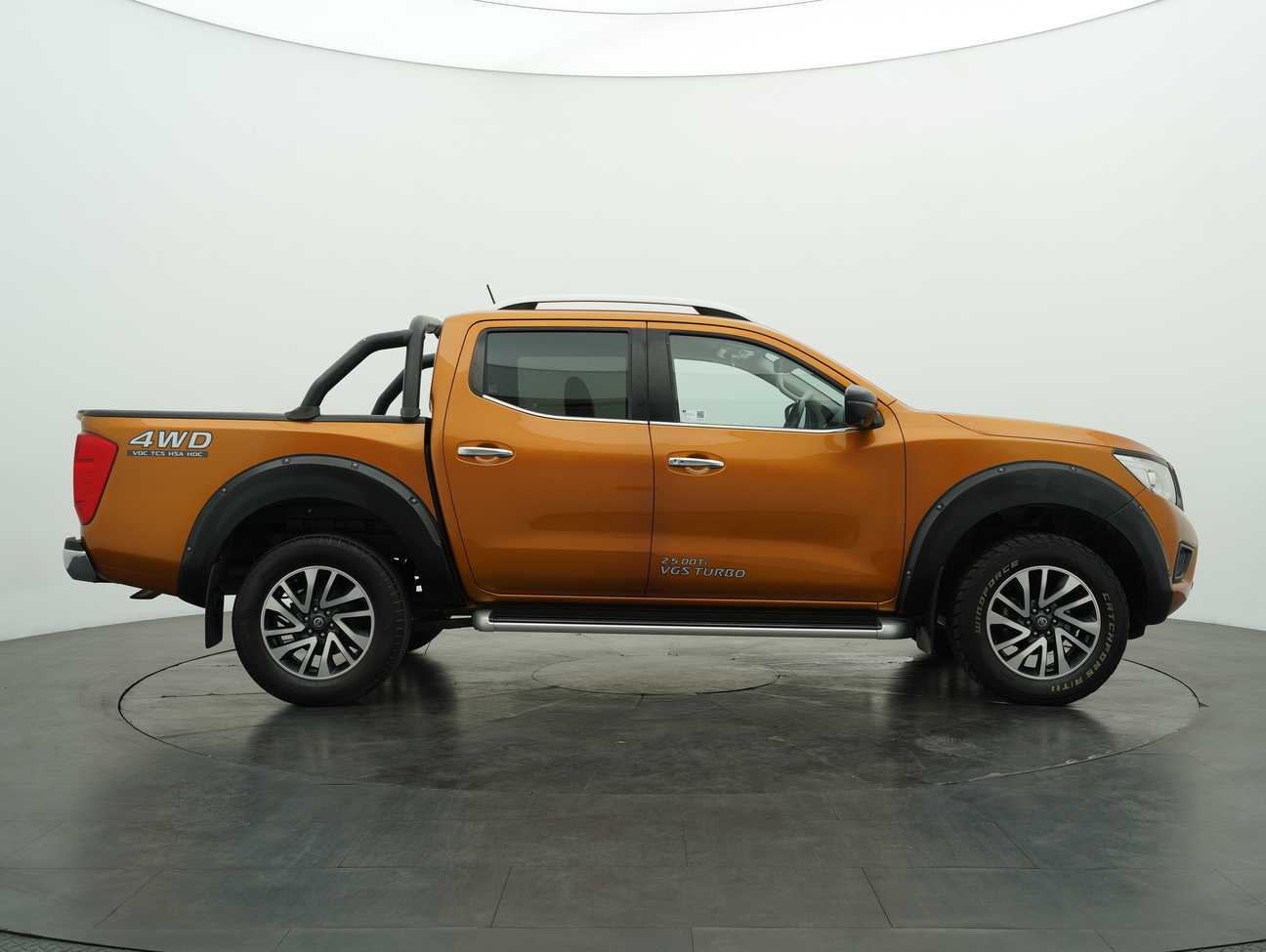used 2019 Nissan Navara NP300 VL Dual Cab 2.5
