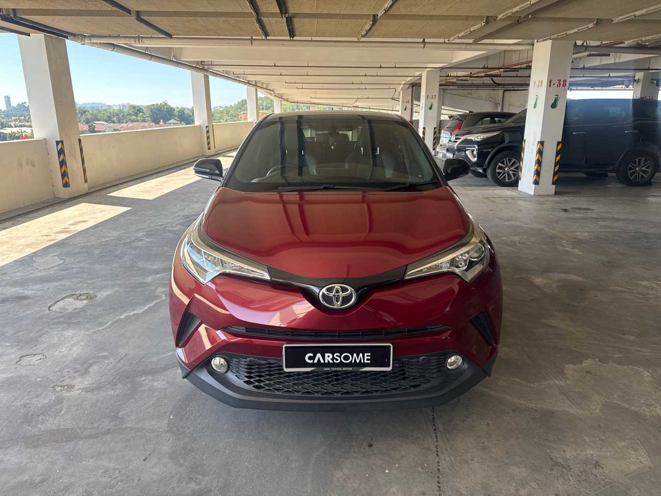 used 2018 Toyota C-HR  1.8