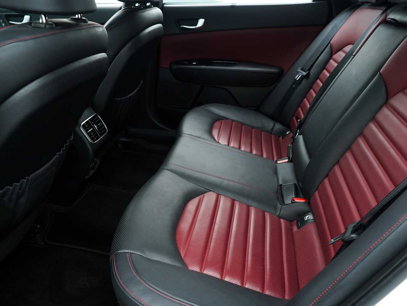 terpakai 2018 Kia Optima K5 GT 2.0