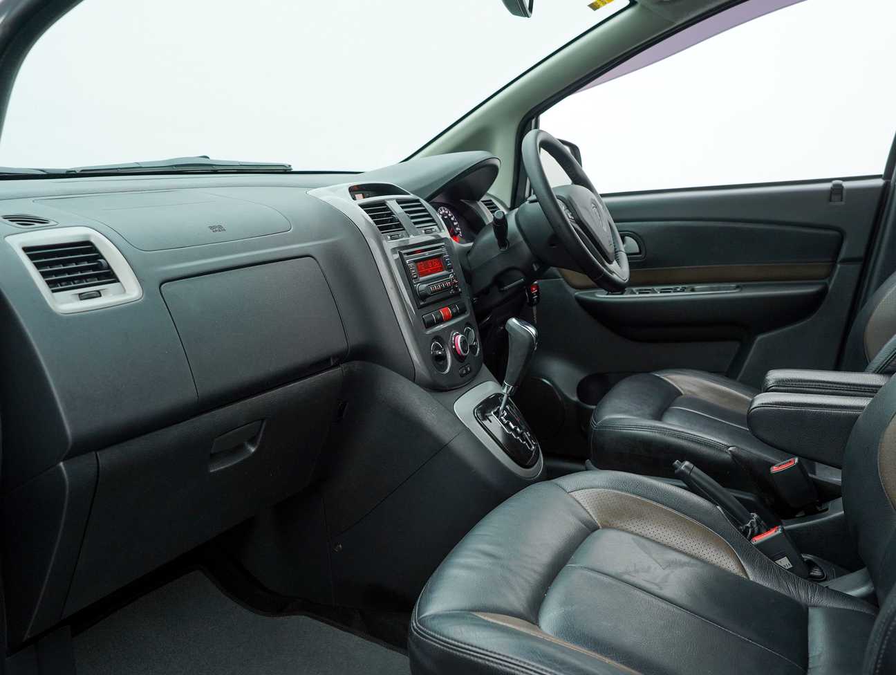 used 2013 Proton Exora Bold CFE Premium 1.6