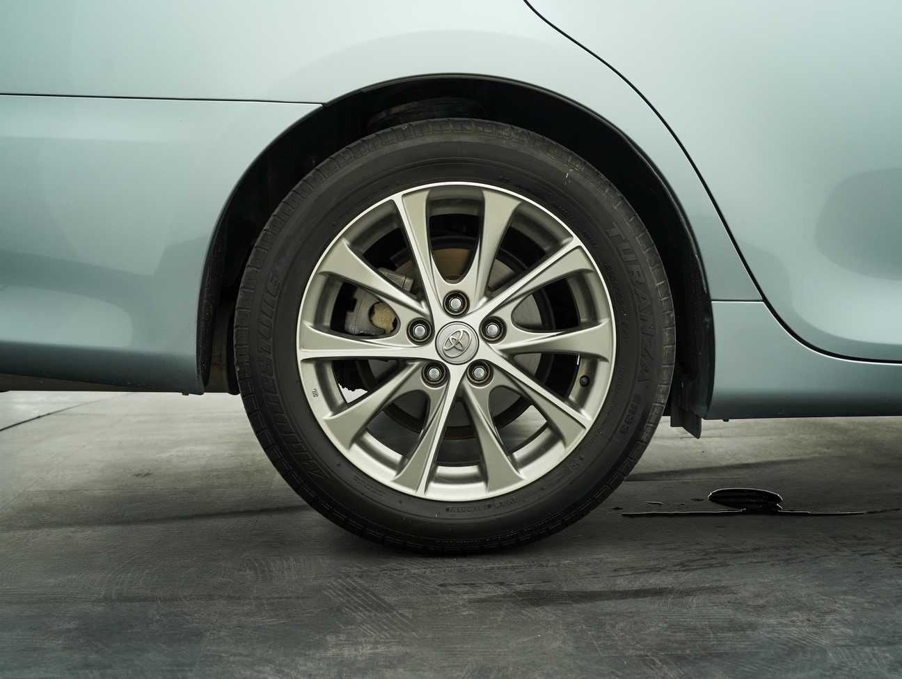 used 2018 Toyota Camry Hybrid Luxury 2.5