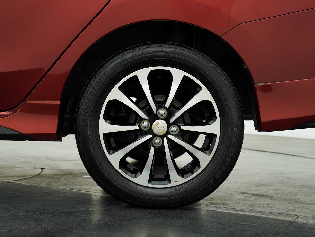 terpakai 2021 Perodua Bezza Advance 1.3