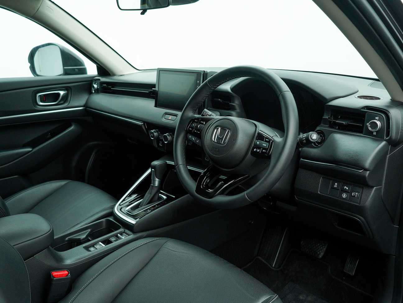 used 2024 Honda HR-V V 1.5