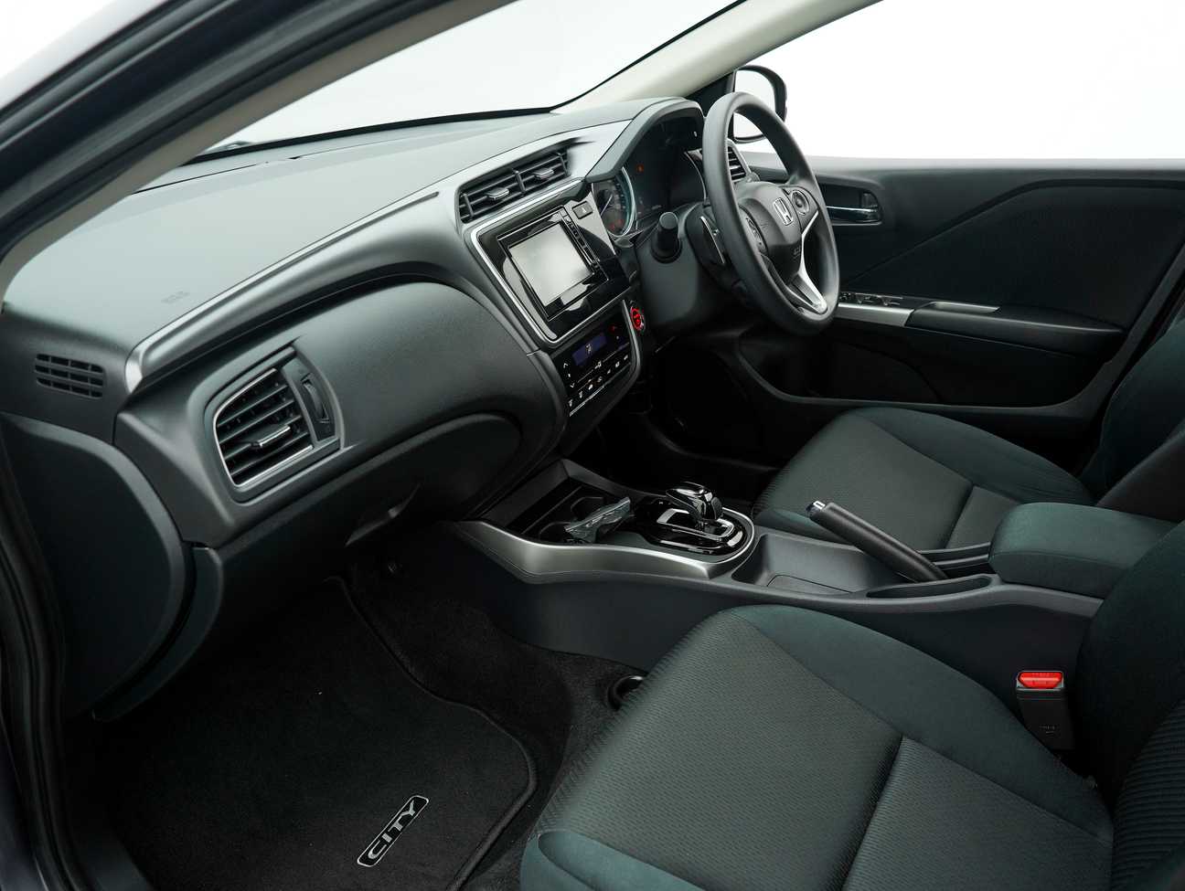 used 2018 Honda CITY HYBRID 1.5