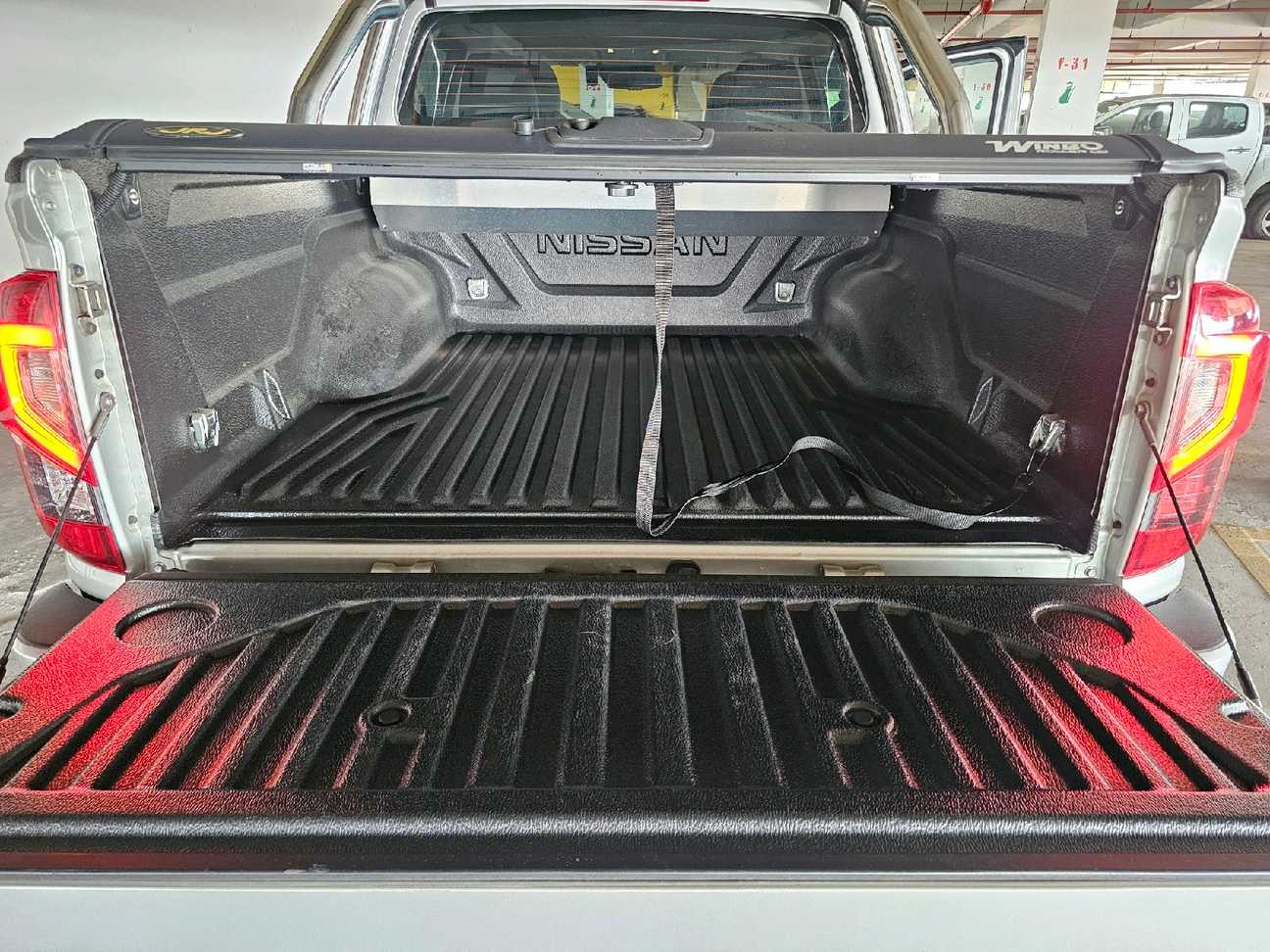 terpakai 2022 Nissan Navara VL Dual Cab 2.5