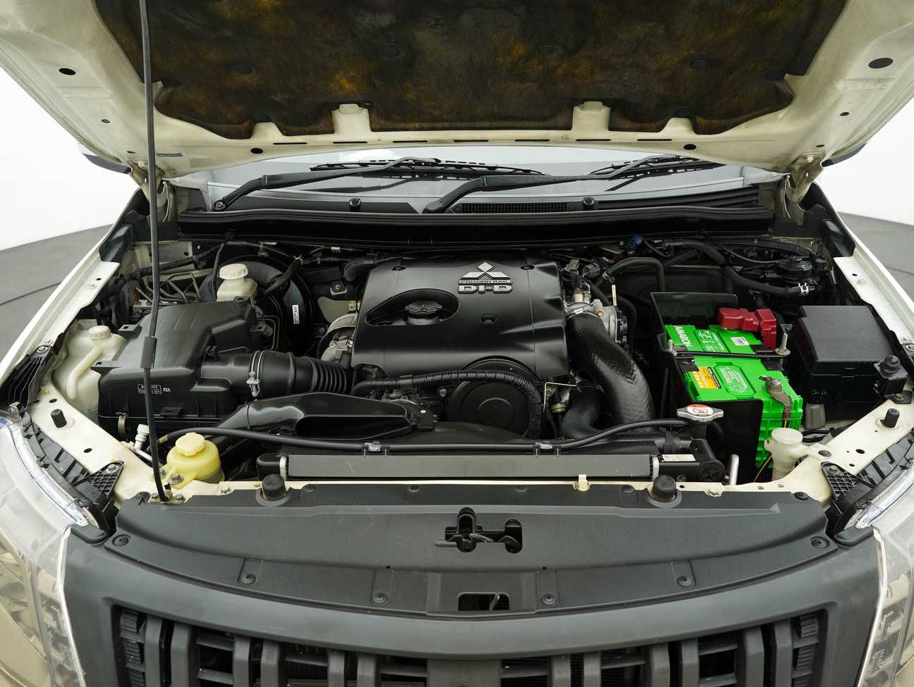 terpakai 2015 Mitsubishi Triton VGT Adventure 2.5