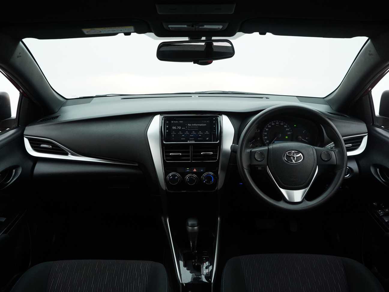 terpakai 2019 Toyota Yaris E 1.5