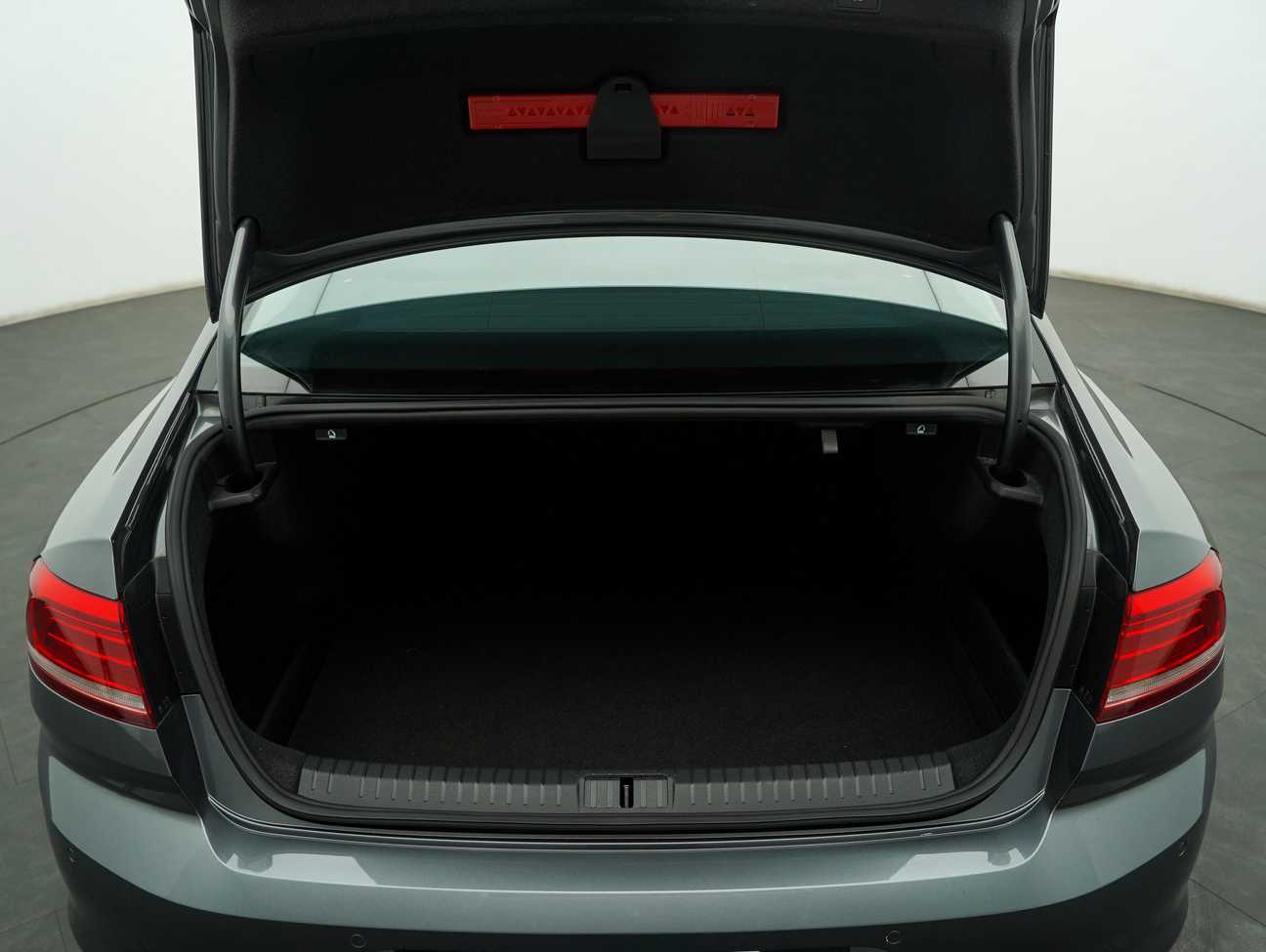 used 2018 Volkswagen Passat TSI Comfortline Plus 1.8