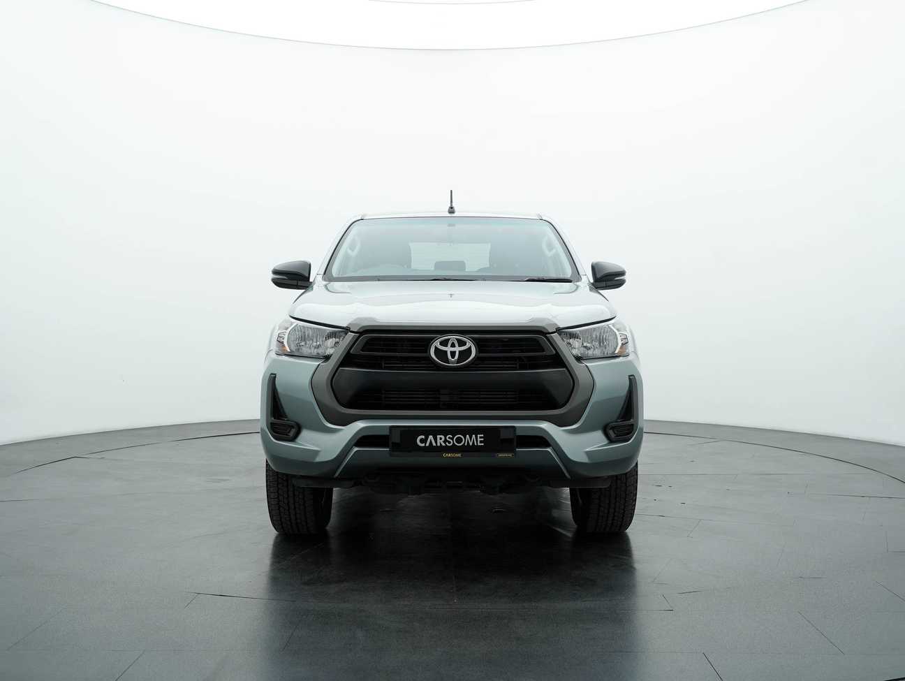 used 2023 Toyota Hilux E Dual Cab 2.4