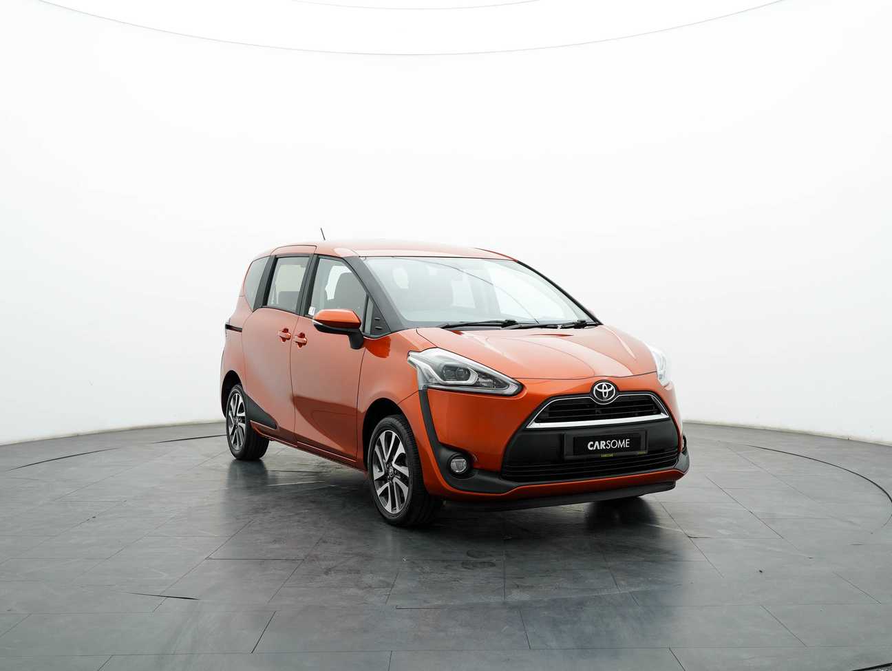 used 2018 Toyota Sienta V 1.5