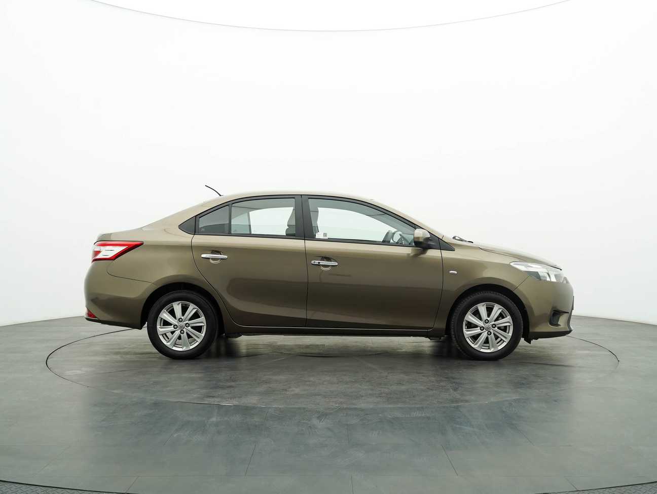 used 2015 Toyota Vios J 1.5