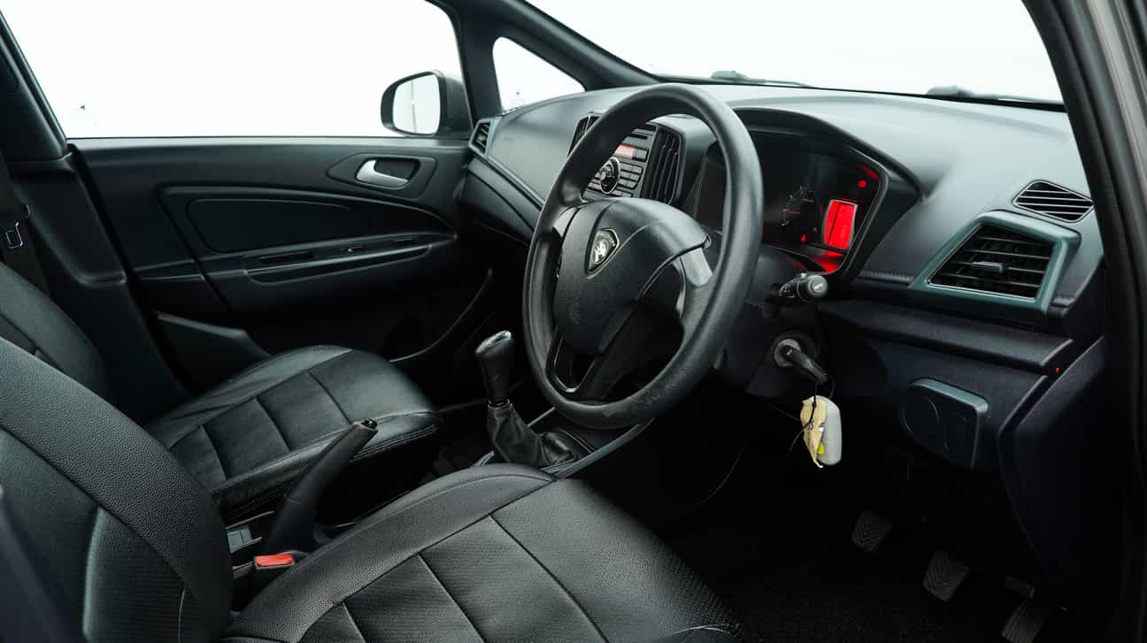 used 2014 Proton IRIZ STANDARD 1.3