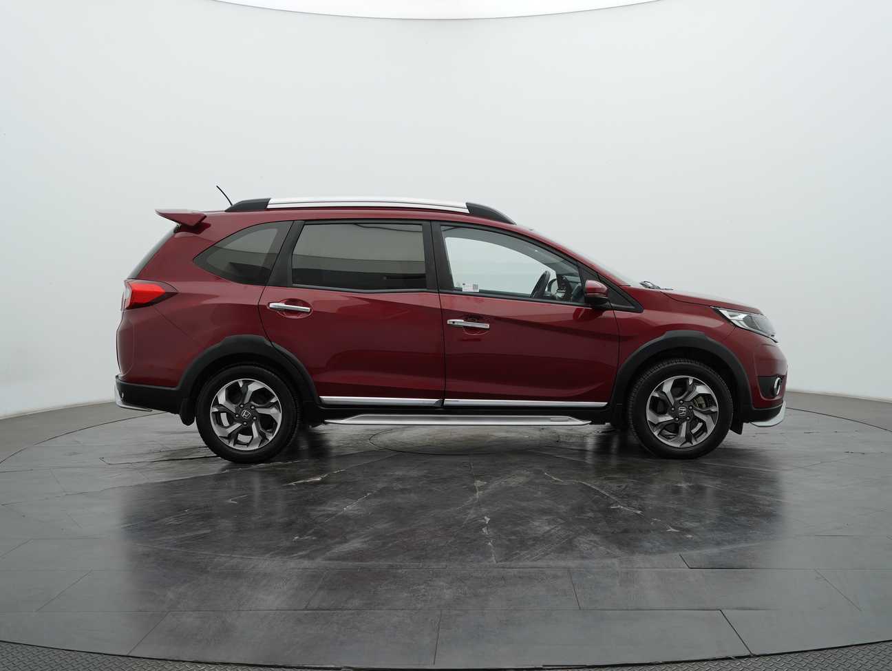 used 2018 Honda BR-V V 1.5