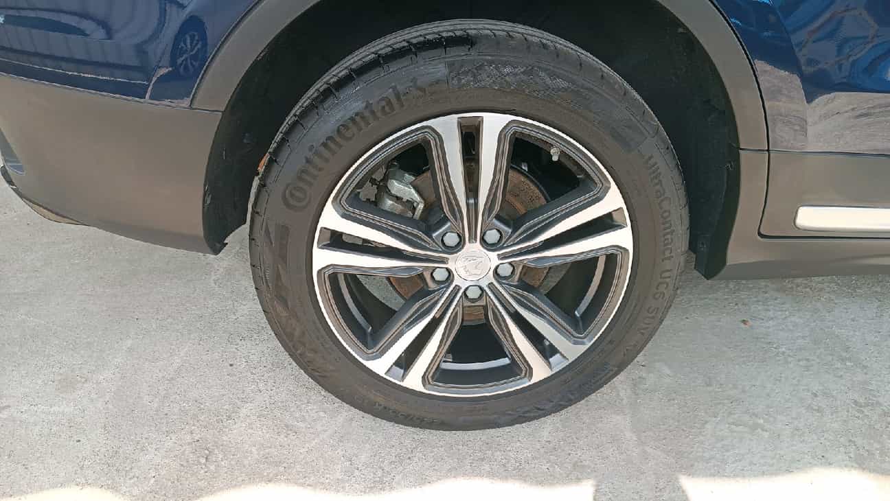 used 2024 Proton X70 Premium 1.5