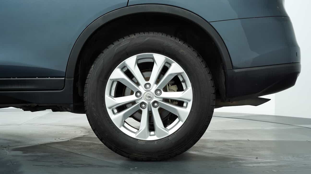 used 2016 Nissan X-TRAIL CVT 2.5