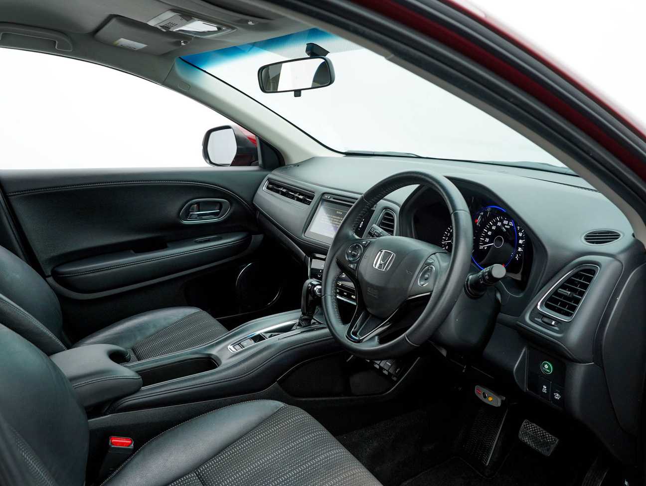 used 2017 Honda HR-V V 1.8