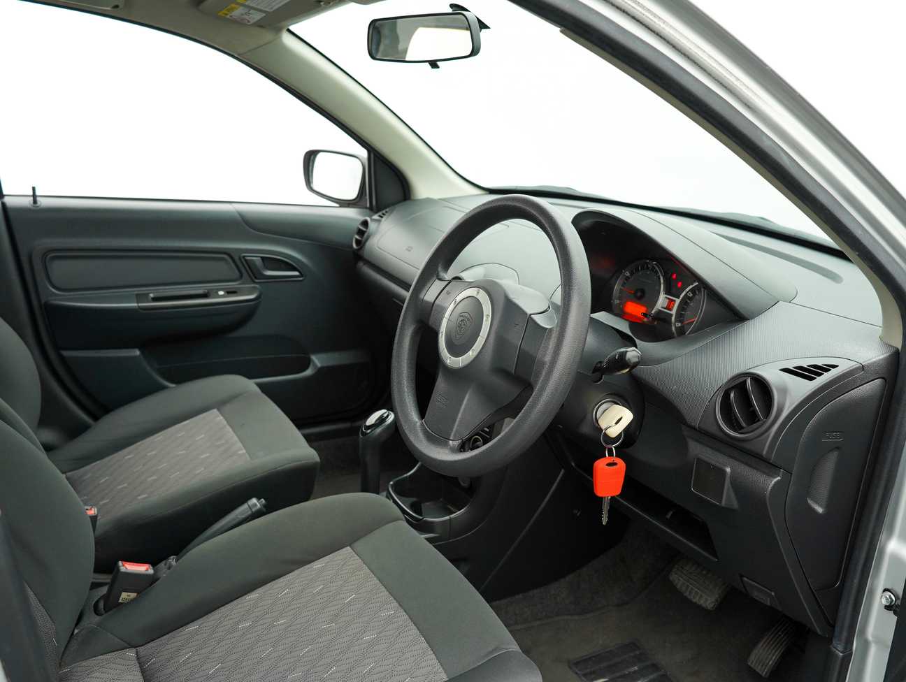 used 2015 Proton Saga SV 1.3