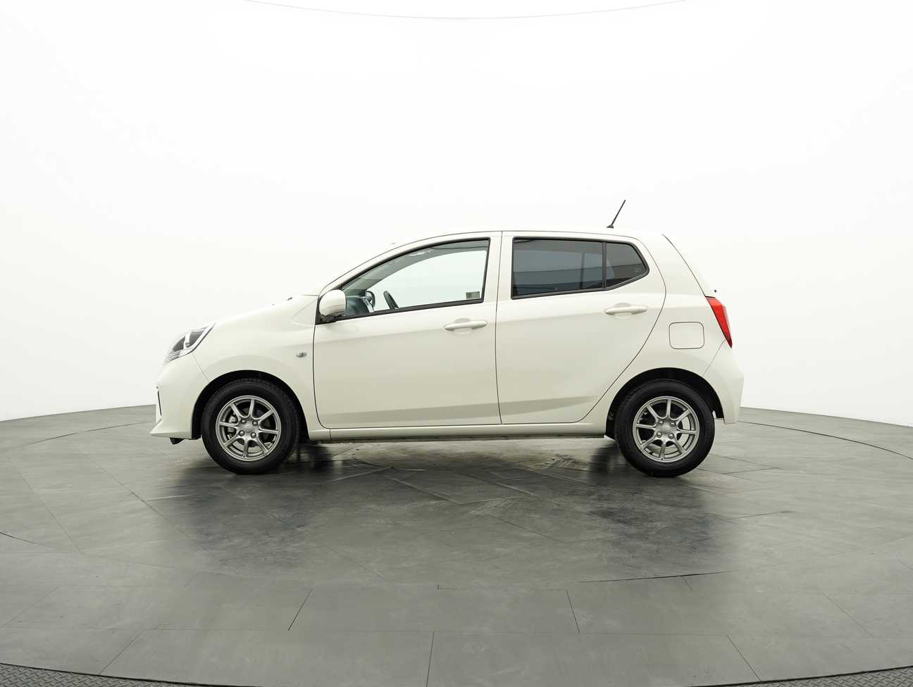 terpakai 2022 Perodua AXIA G 1.0