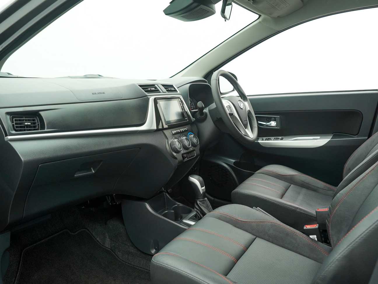 terpakai 2023 Perodua Bezza Advance 1.3