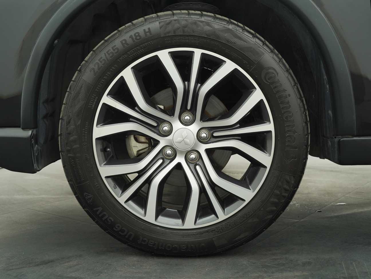 terpakai 2018 Mitsubishi Outlander  2.0