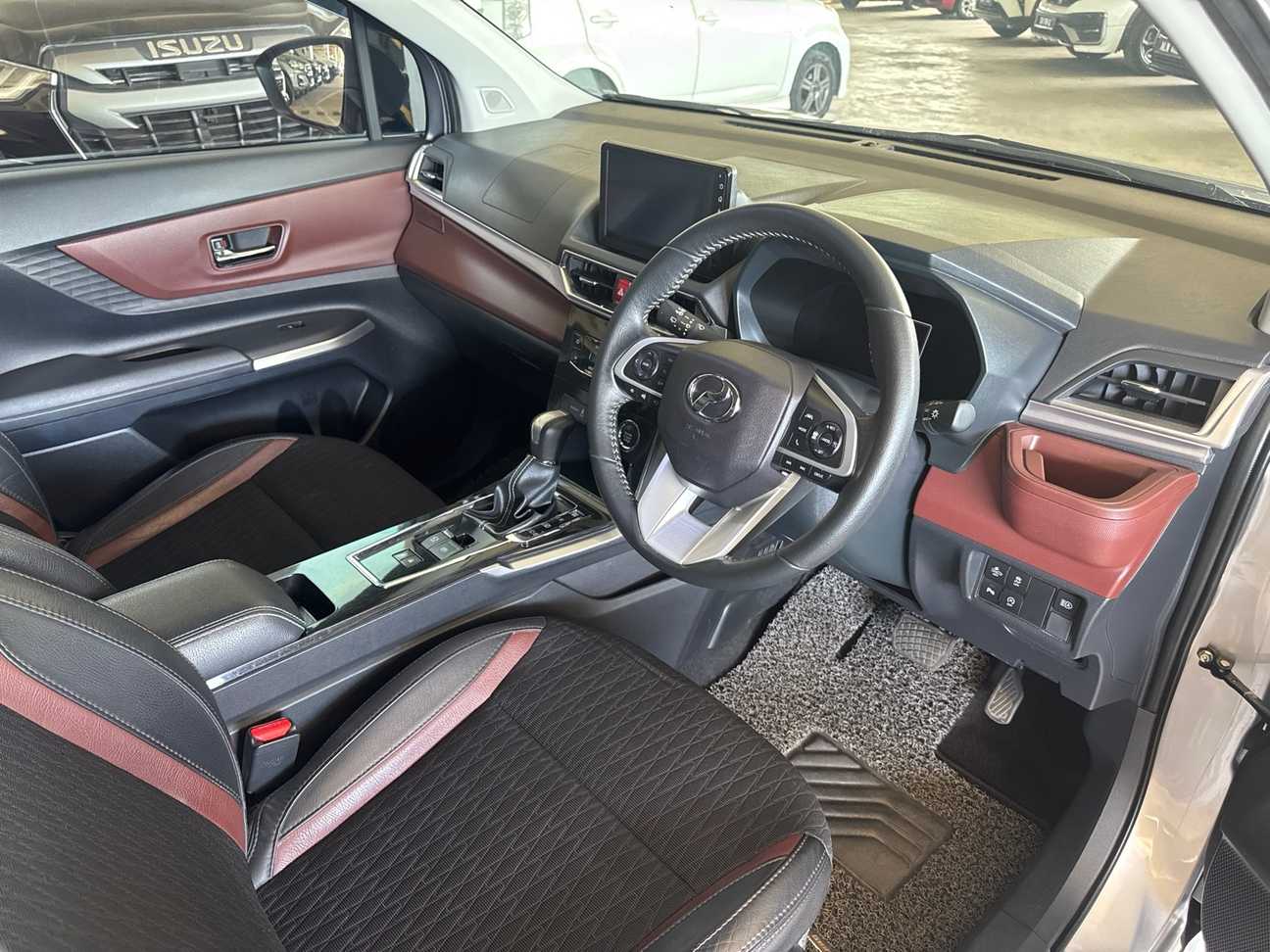 terpakai 2024 Perodua Alza AV 1.5