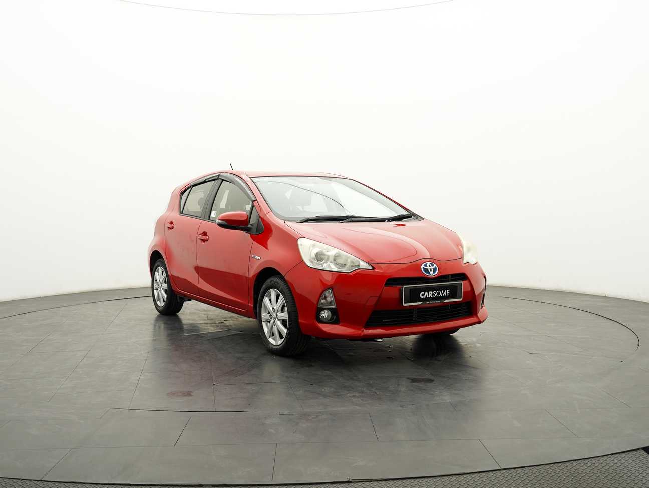 used 2013 Toyota Prius C Hybrid 1.5