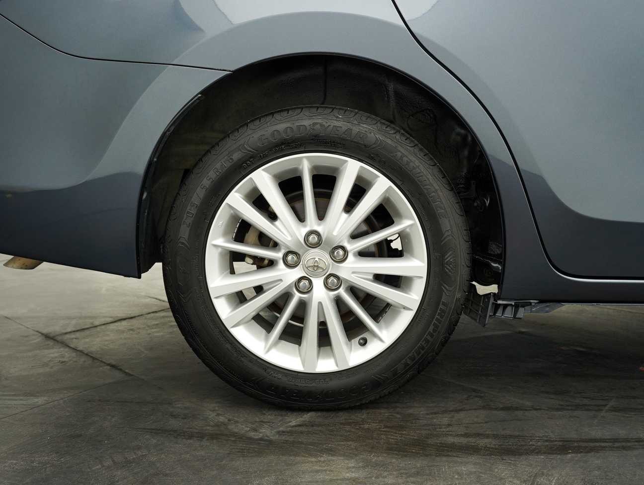 terpakai 2015 Toyota Corolla Altis G 1.8