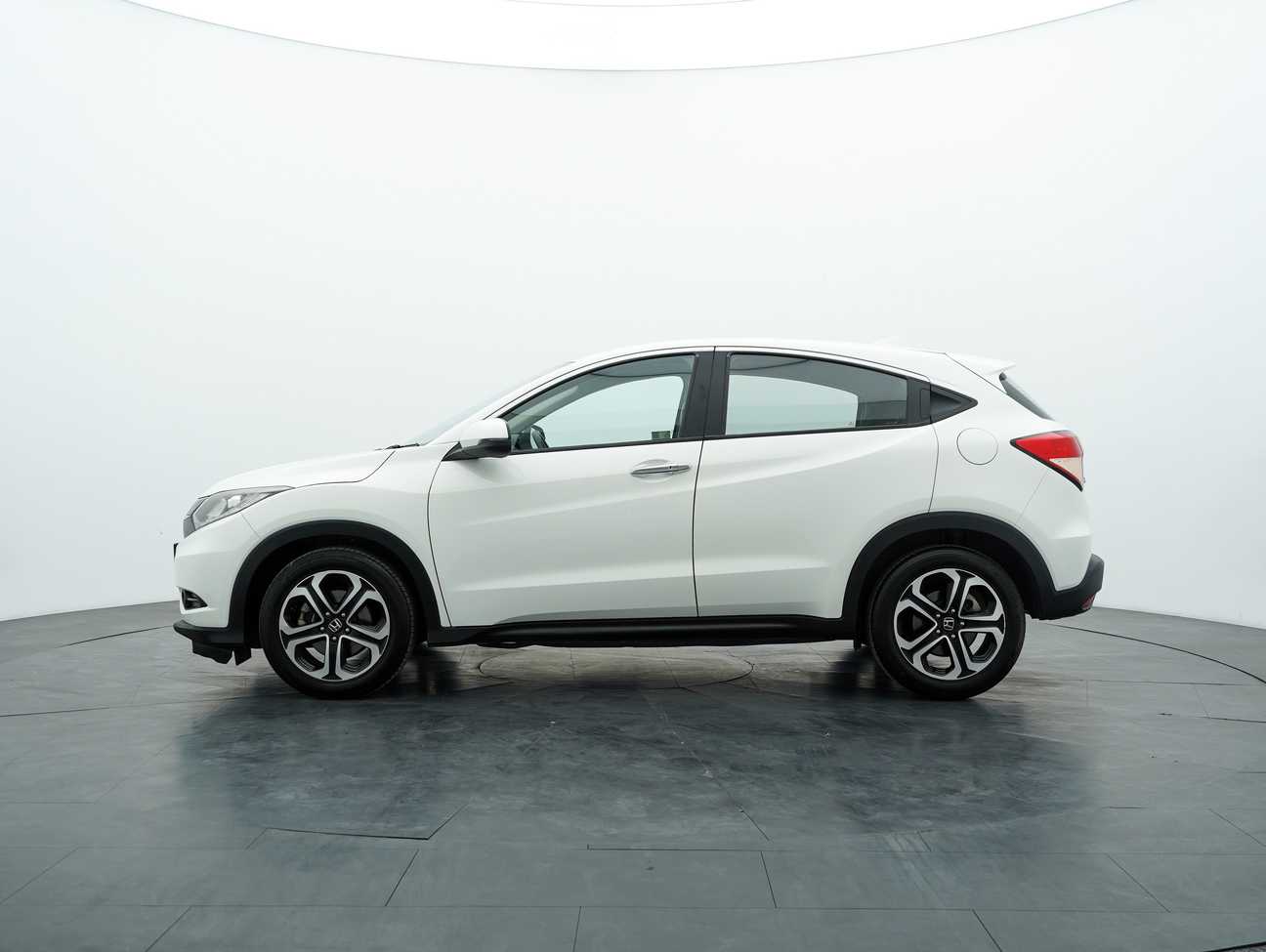 used 2017 Honda HR-V i-VTEC V 1.8